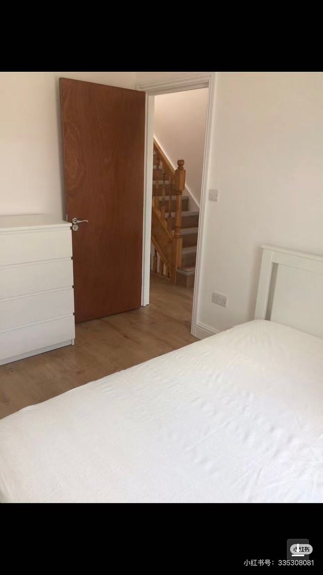 Double room to rent in stratford  Main Photo