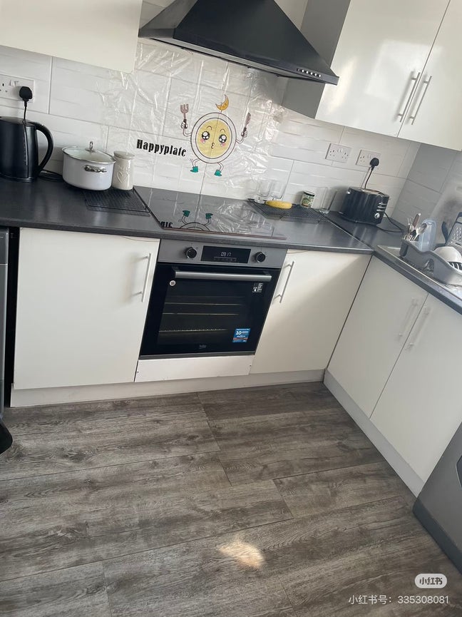 Double room to rent in stratford  Main Photo