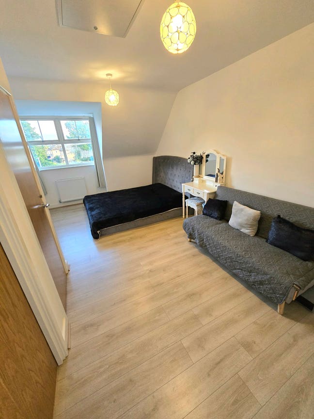 Contractors/NHS/Professionals + All bills inc Main Photo