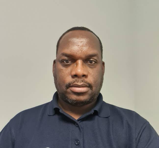 Professional Male seeks a double room Main Photo