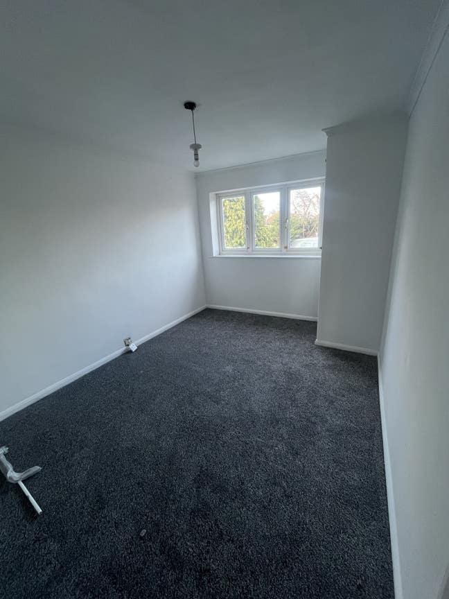 One double room to rent  Main Photo