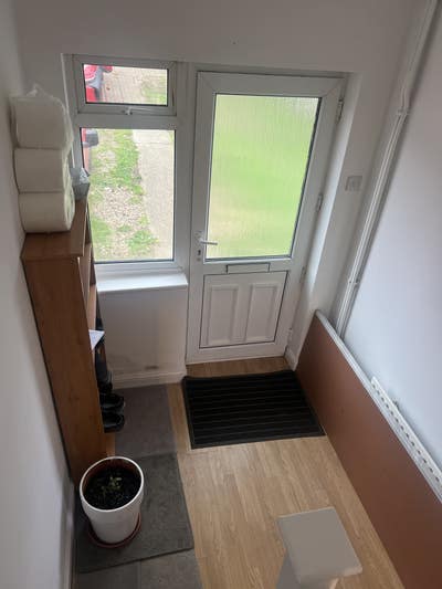 Private room available for rent  Main Photo