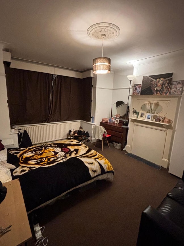 Room for rent in Harrow  Main Photo