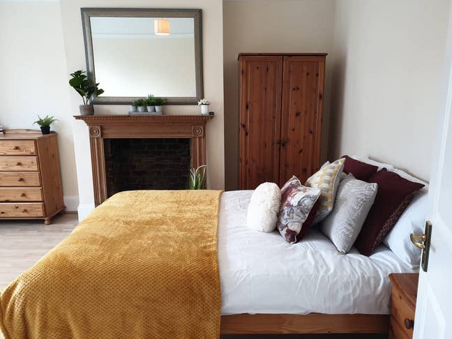 Luxury Double Room Right Next To Atria Watford Main Photo