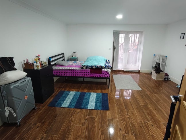 Double Room in Spacious 3 Bed Flat near Crouch End Main Photo