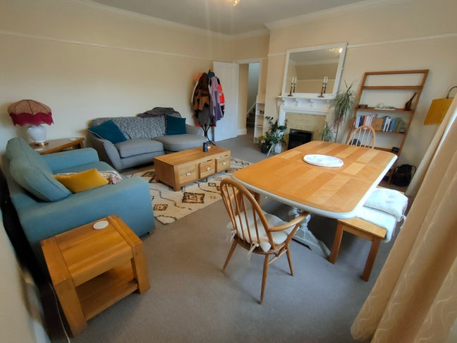 Large Room Available in 2 Bed Flat Share Main Photo