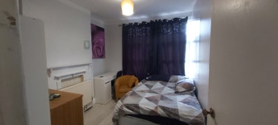 House Share Available from &pound;750 Catford.  Main Photo