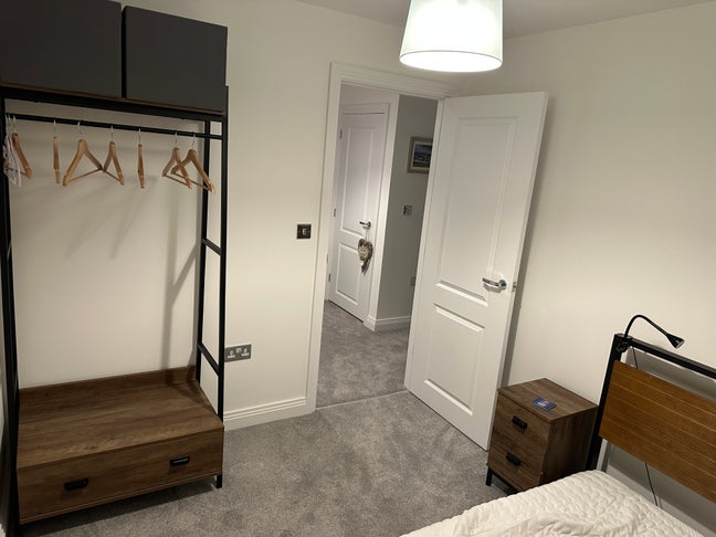 Room in new detached house / Levens View Main Photo