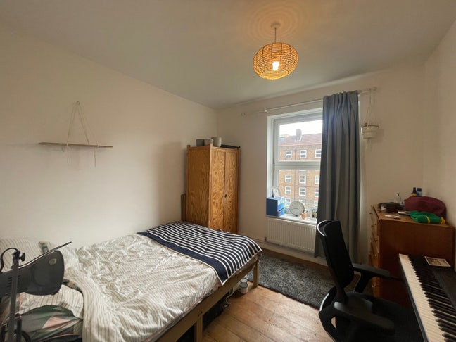 Bright Double | London Fields | Broadway Market Main Photo