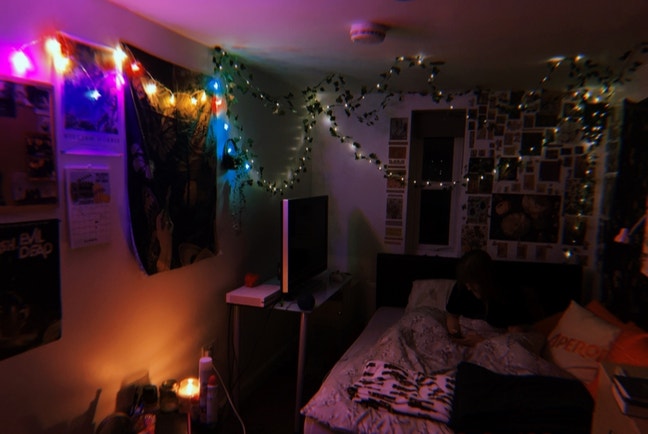 Fully furnished, Bills included room to rent  Main Photo