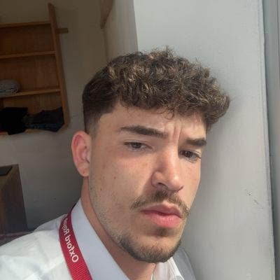 Professional seasonal worker  Main Photo
