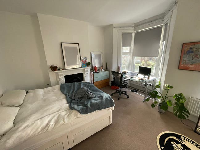 Short Term Sublet -Double Room Dalston 4 Bed House Main Photo