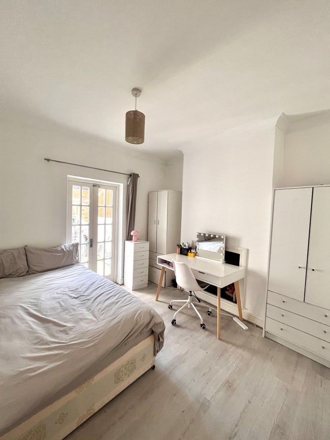 Flatmate Wanted Main Photo