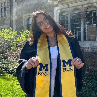 Looking for double room or Buddy Up! Main Photo