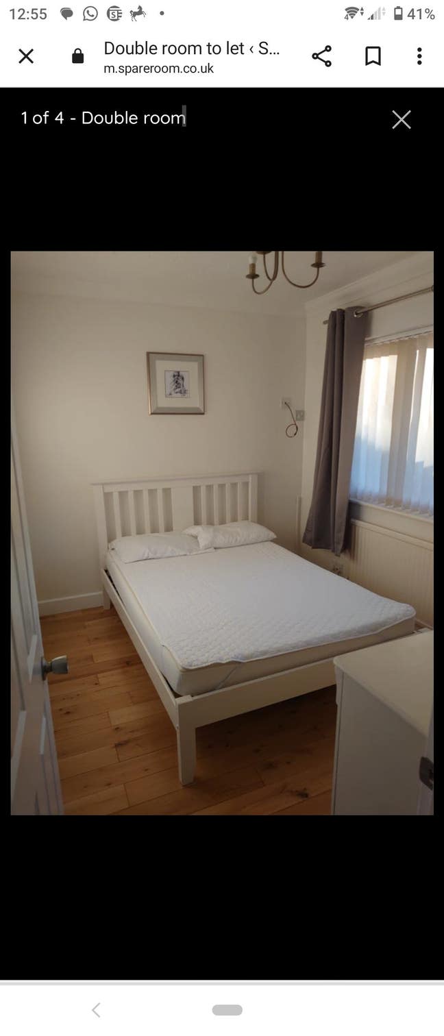 Double room in friendly house share Main Photo