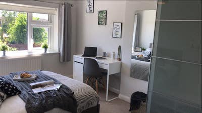 Finally Found the Home for You 🏡🛌🚉 Main Photo