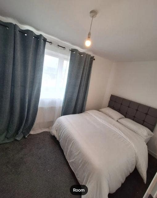 1 room available  Main Photo