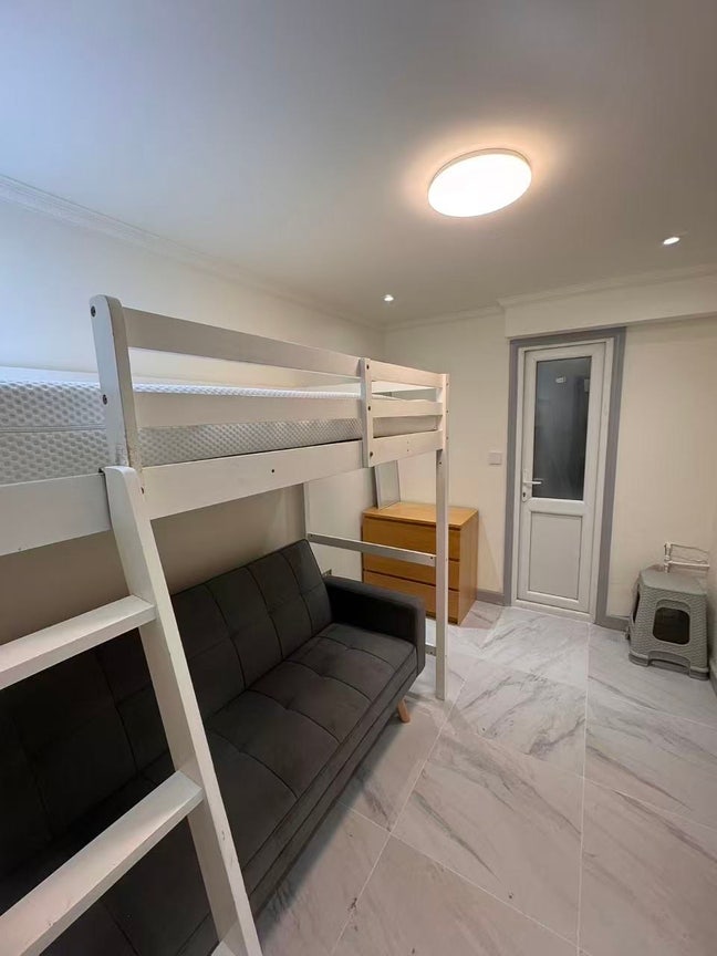 West ham double en-suite room short term let Main Photo