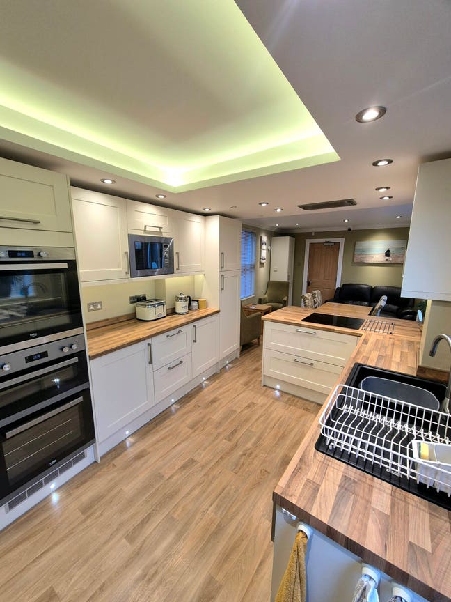 Very nice rooms in a sharp house Main Photo