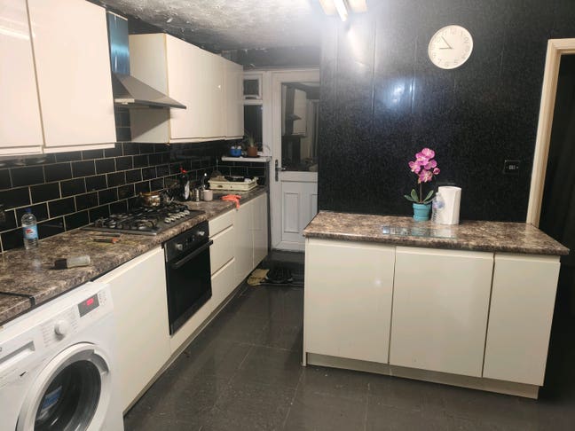 Rooms for Rent Main Photo