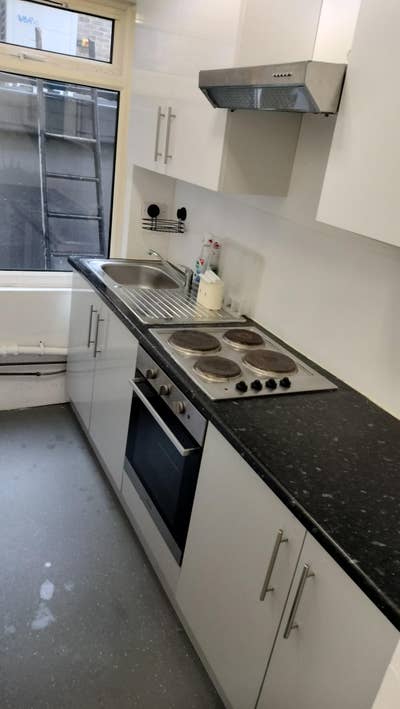 E8 Double Studio above a late night venue Main Photo