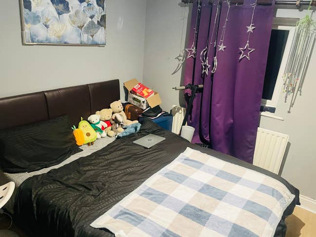  Double  room  available  for  rent  Female  pref Main Photo