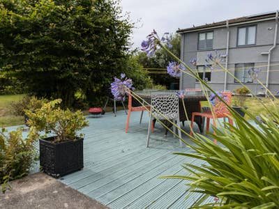 Ideal Contractor Base | En-Suite Rooms Main Photo