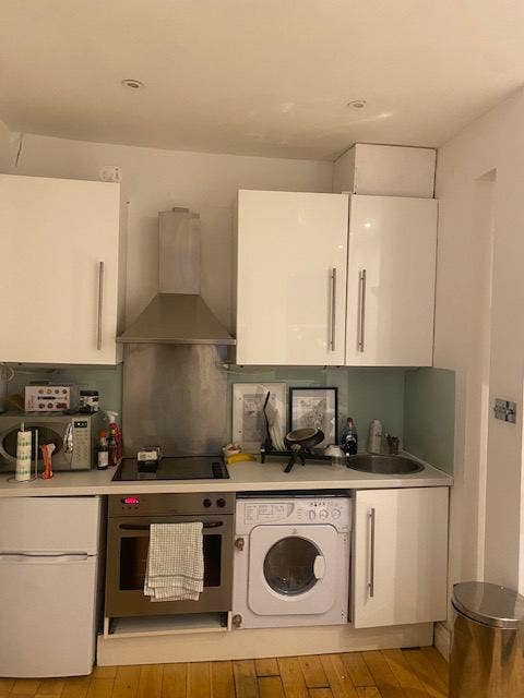 Bayswater W2 Double Room - Sh 1 Female. Nr Tube Main Photo