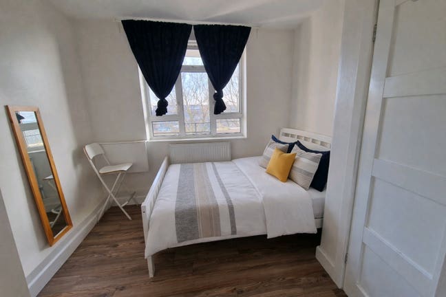 Battersea - Double Room - All Inc Main Photo