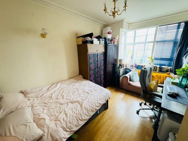 All Bills Double Room in Northfields, South Ealing Main Photo