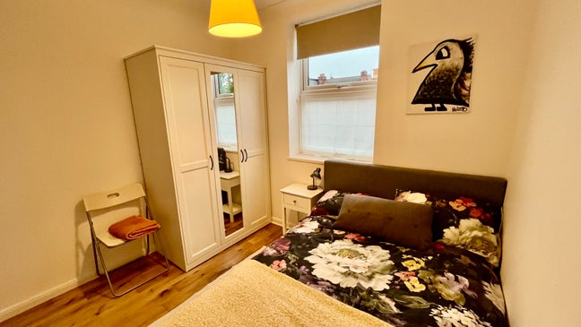 Castle Quarter Double Bed Main Photo