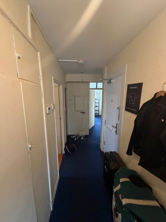 Double bedroom in estate  Main Photo