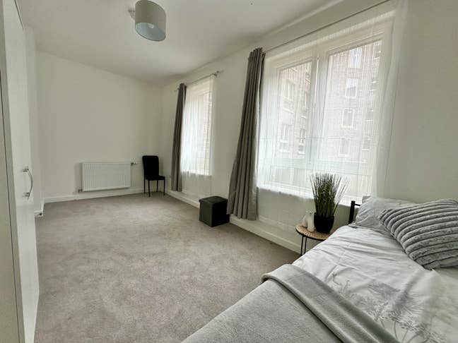 Barking Riverside*Large Modern Double  Main Photo