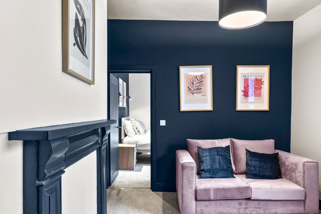 Luxury Shared Living Spaces! Main Photo