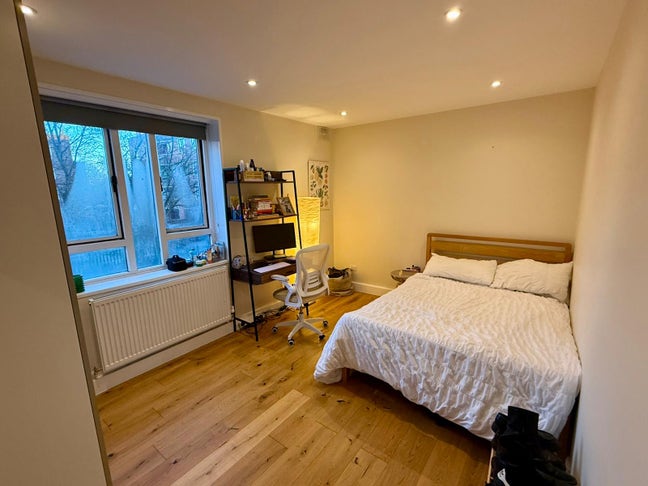 Double Room Dalston Main Photo