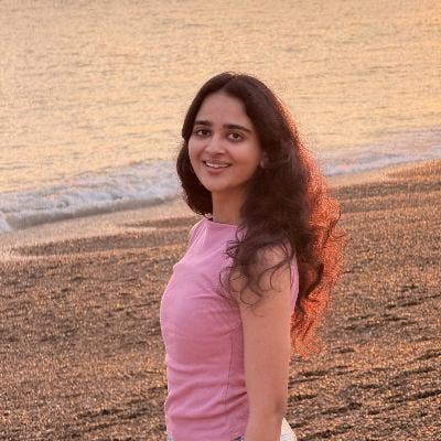 Student Female seeks a single or double room Main Photo