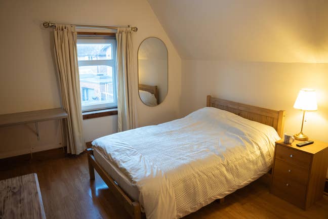 3 bed house &pound;1,200 Total Birmingham M6 M5 Main Photo