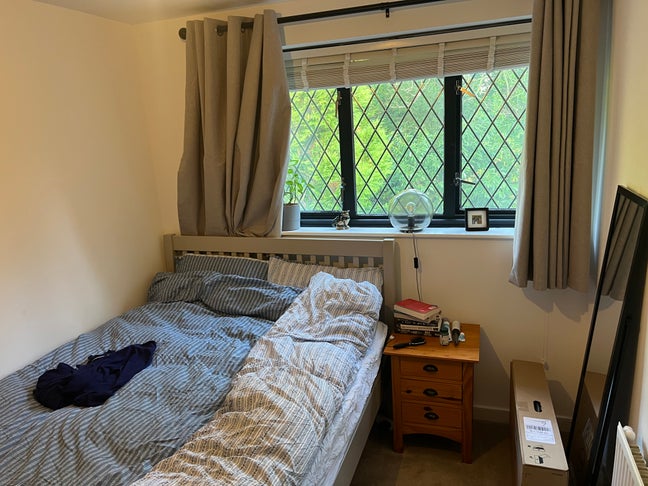Large Furnished Double Room Beckenham - Mon-Fri Main Photo