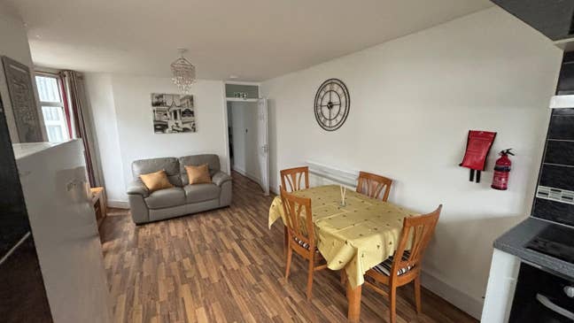 Split Level 2 Bedroom | Available Now | Garden Main Photo