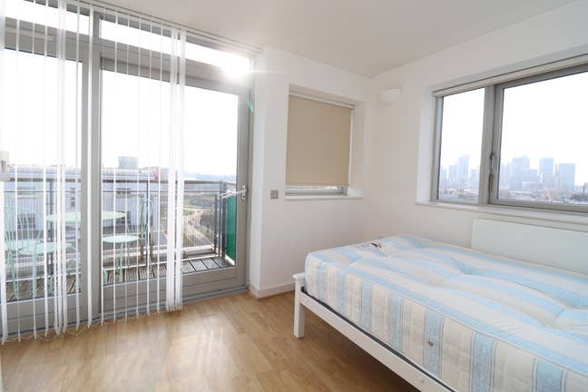 10 Min Walk from Jubilee Line- Rooms- SE10 Main Photo