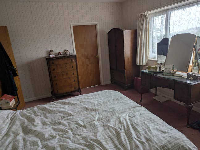 Large double room in very comfortable house. Main Photo