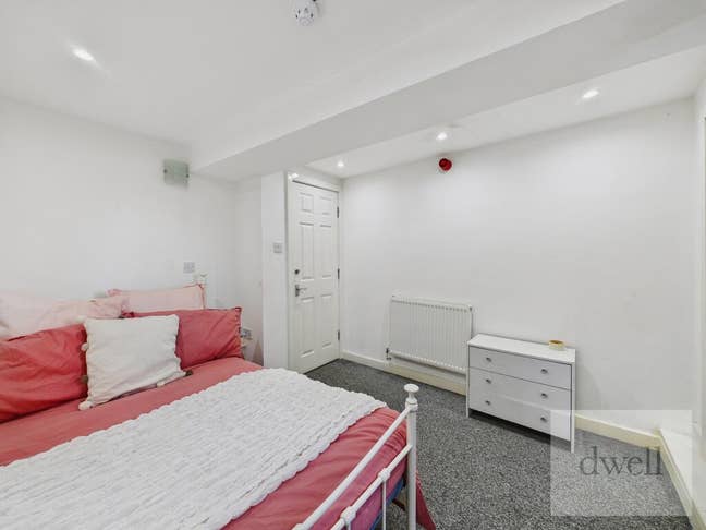 Bills Inclusive Room in LS4 - 4 Bed House Main Photo