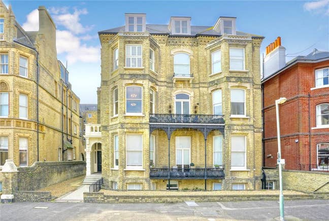 A Unique Period Two Bedroom Apartment, Situated In Main Photo