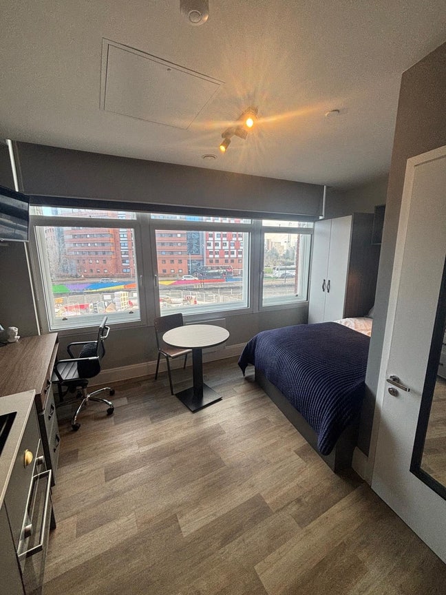 Chamberlain Place Studio Main Photo