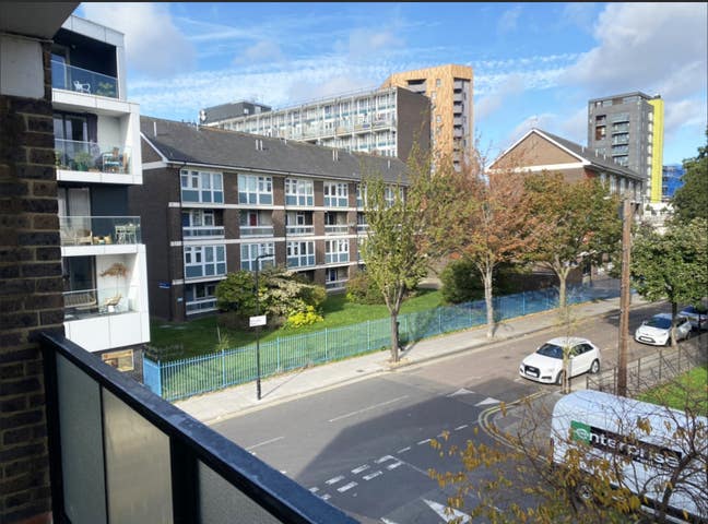 Cheap double bedroom in Homerton next to station Main Photo