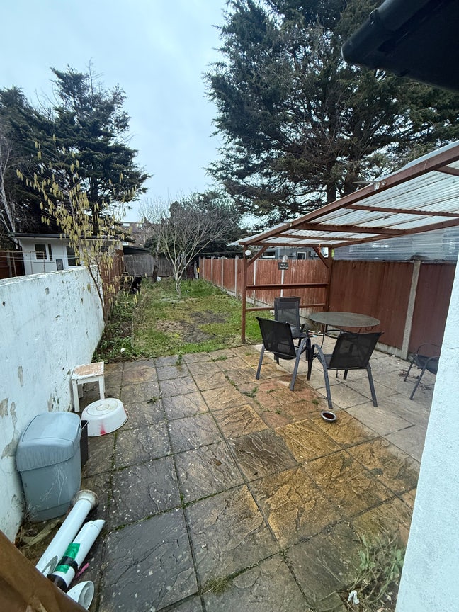 ✨ Freshly decorated Double Rooms - London E7 ✨ Main Photo