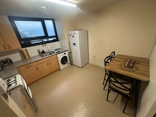 3 large rooms near Kings Cross Main Photo