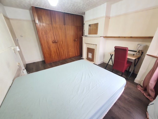 Furnished Massive rooms with Bills and Wifi Main Photo