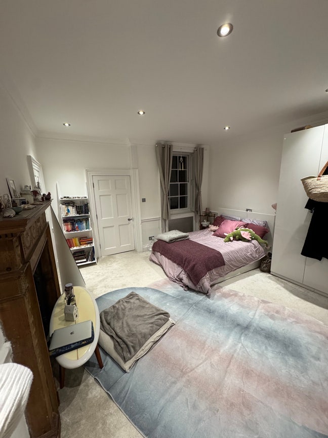 Angel Big Double Room with En-suite (pet friendly) Main Photo