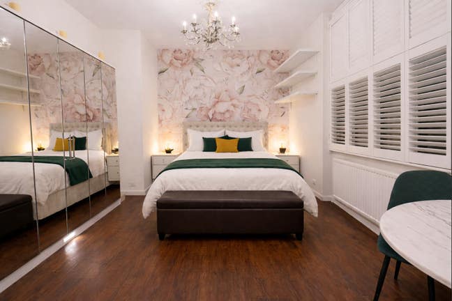 Furnished Double Room – Tower Bridge  Main Photo